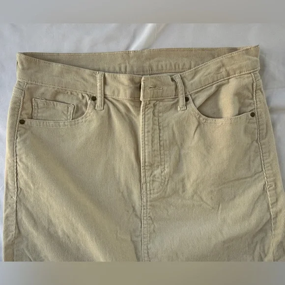 a.n.a. High Rise Corduroy Skirt - Picture 3 of 5